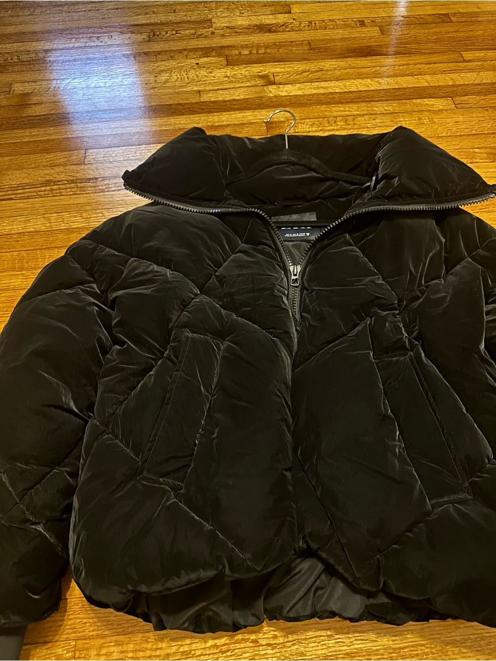 Zara Black Quilted Velvet-like Puffer Jacket